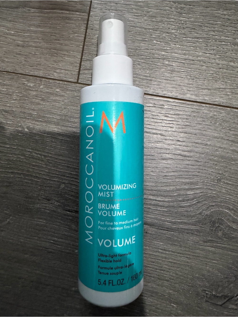 Moroccanoil Volumizing Mist - Turquoise and White Spray Bottle - Picture 3 of 3